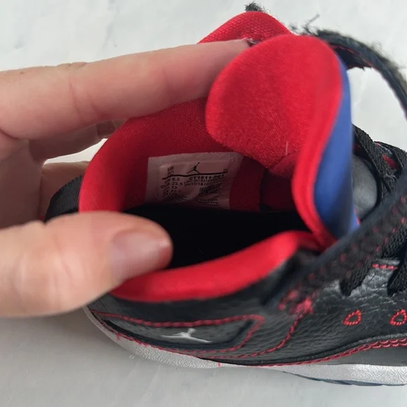 Nike Jordan’s size 7 - Picture 4 of 5